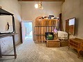Encantadora casa de pueblo de 7 dormitorios y 1 baño en Rodriguillo (Pinoso) in Alicante Property