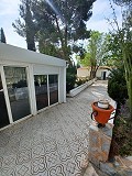 Prachtige villa met 5 slaapkamers en 1 badkamer nabij de stad Sax in Alicante Property