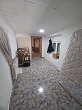 Prachtige villa met 5 slaapkamers en 1 badkamer nabij de stad Sax in Alicante Property
