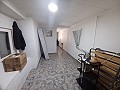 Prachtige villa met 5 slaapkamers en 1 badkamer nabij de stad Sax in Alicante Property