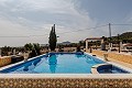 Atemberaubende freistehende Villa in Yecla mit Pool und Garage in Alicante Property