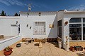Atemberaubende freistehende Villa in Yecla mit Pool und Garage in Alicante Property