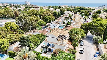 5 Schlafzimmer Villa in La Zenia