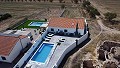 Schöne Villa mit 3 Schlafzimmern und 2 Bädern in Caudete, Kastilien-La Mancha. in Alicante Property