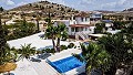 Prachtige villa met 5 slaapkamers en 4 badkamers in Pinoso. in Alicante Property