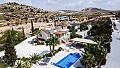 Prachtige villa met 5 slaapkamers en 4 badkamers in Pinoso. in Alicante Property