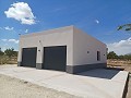 Guest House, Garage plus plot for sale in Pinoso. in Alicante Property