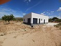 Guest House, Garage plus plot for sale in Pinoso. in Alicante Property