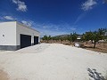 Guest House, Garage plus plot for sale in Pinoso. in Alicante Property