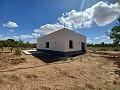 Guest House, Garage plus plot for sale in Pinoso. in Alicante Property