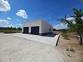 Guest House, Garage plus plot for sale in Pinoso. in Alicante Property