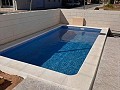 Atemberaubende städtische Neubauten in La Romana mit privatem Pool und Garten in Alicante Property