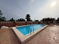 Lovely 5 bed 3 Bath Villa in Sax. in Alicante Property
