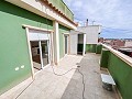 Prachtig volledig gerenoveerd penthouse met garage in Crevillente in Alicante Property