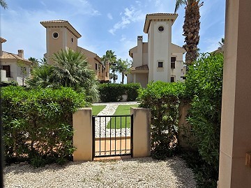 Halfvrijstaande villa in Paradise Golf Urbanisatie