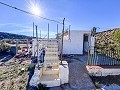 Country house, half cave + garage in Crevillente in Alicante Property