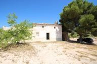Country house with 100.000M2 olives and Almonds in Alicante Property