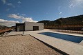 Villa neuve moderne près de Pinoso Villa de 3 chambres avec piscine et garage in Alicante Property