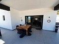 Villa neuve moderne près de Pinoso Villa de 3 chambres avec piscine et garage in Alicante Property