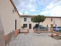 Incroyable maison de campagne entièrement réformée à Salinas (près de Sax) in Alicante Property