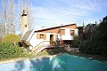 Vrijstaande villa met zwembad en garage in Loma Bada, Alicante in Alicante Property