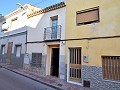 Maison de ville à restaurer à Salinas près de Sax in Alicante Property