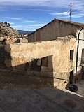 Maison à réformer à Onil in Alicante Property