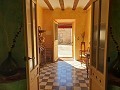 3 storey traditional country home in great condition  in Alicante Property