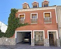 Groot herenhuis met privézwembad in Caudete in Alicante Property