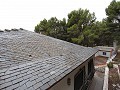 Groot rustiek huis in een nationaal park met leien dak. in Alicante Property