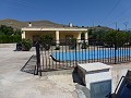 Detached Villa with Private Pool  in Alicante Property