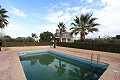 Magnífica villa de 6 dormitorios en Sax in Alicante Property