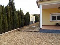 Impresionante Villa con 6 habitaciones, 3 baños y solarium en Zarra, Valencia in Alicante Property