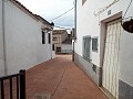 Reihenhaus mit Solarium in Teresa de Cofrentes in Alicante Property