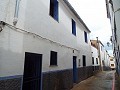 Schönes Stadthaus mit Mietoption in Alicante Property
