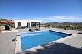 Mooie moderne vrijstaande villa met uitzicht in Aspe in Alicante Property