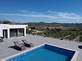 Schöne moderne freistehende Villa mit Aussicht in Aspe in Alicante Property