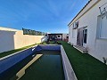 Propiedad de 100m2 (urbano) con piscina. in Alicante Property