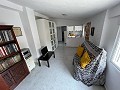 Grote villa met 4 slaapkamers in het hart van de Baños de Fortuna in Alicante Property