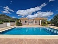Beautiful 4 Bed 3 Bath Villa with Pool in Alicante Property