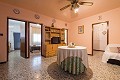 Villa de 4 chambres avec piscine et garage in Alicante Property
