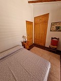 Belle Finca Spacieuse avec 9 Chambres, 3 Salles de Bain et Grande Piscine in Alicante Property