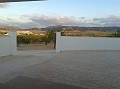 Impresionante casa grande con 2da casa más piscina y garajes in Alicante Property