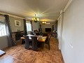 Prachtige villa Pinoso korte termijn huur te koop mogelijk in Alicante Property