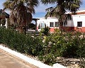 Villa met 5 slaapkamers en 2 badkamers met een zwembad in Alicante Property
