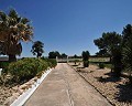 Villa de 5 dormitorios y 2 baños con piscina in Alicante Property