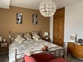 Herenhuis met 4 slaapkamers in Zarra in Alicante Property