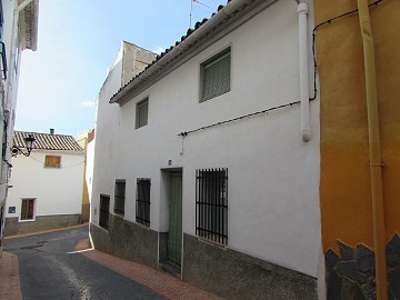 4 Bedroom Townhouse in Teresa de Cofrentes