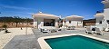 Villa De 5 Dormitorios En Venta En Pinoso in Alicante Property