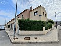 Maison de ville avec jardin et garage à Pinoso in Alicante Property